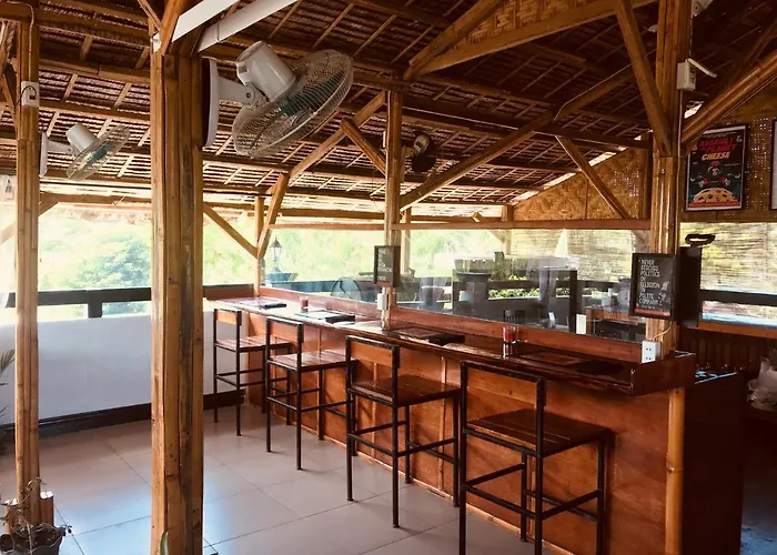 Everyday Sunday & Cafe Hotel Santa Fe (Cebu)